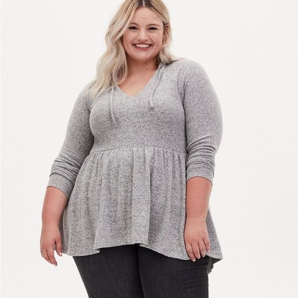 torrid Sweaters - Torrid Grey SUPER SOFT PLUSH BABYDOLL HOODIE Plus Size SZ 1 X